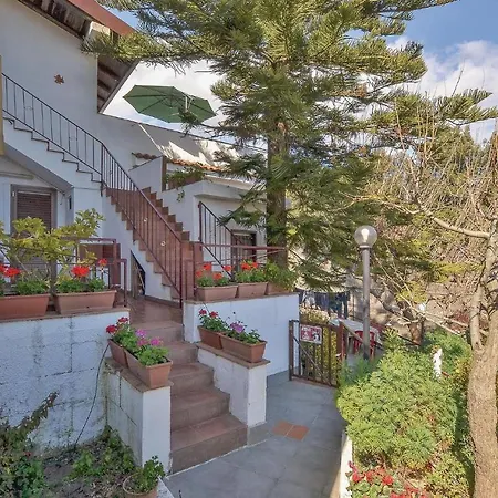 Casa In Sicilia * Piedimonte Etneo